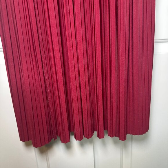 ASOS Burgundy Lace Insert Pleated Slit Maxi Dress 8 - Picture 9 of 14